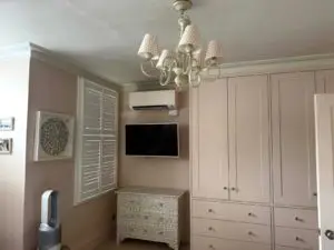Wall‑mounted air conditioning unit installed in Richmond bedroom
